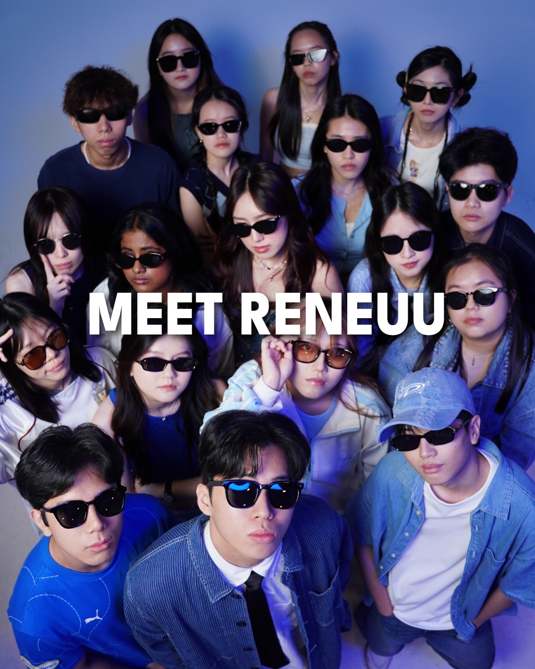 RENEUU team portrait